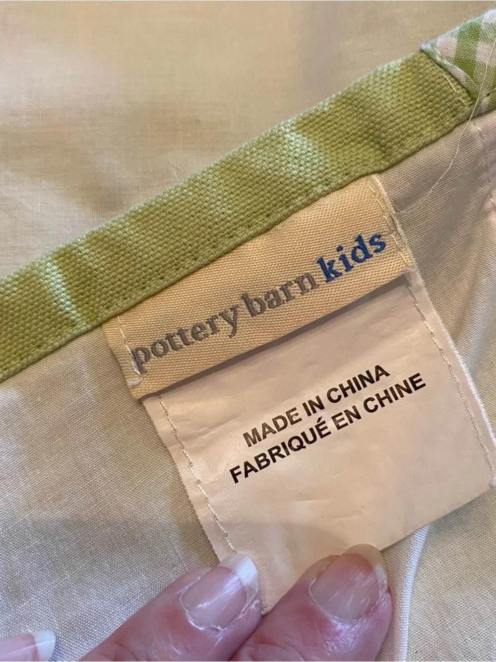 POTTERY BARN KIDS Appliquéd Daisy Garden Window Valance Green